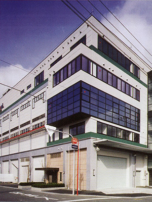 日新シール株式会社本社工場